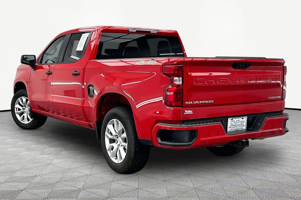Used 2025 Chevrolet Silverado 1500 Custom AWD/4WD image 13
