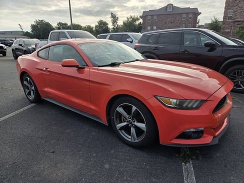 Used 2015 Ford Mustang Coupe w/ Equipment Group 051A RWD image 3