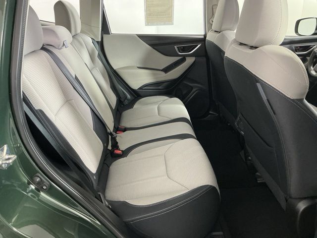 Used 2022 Subaru Forester AWD/4WD image 7