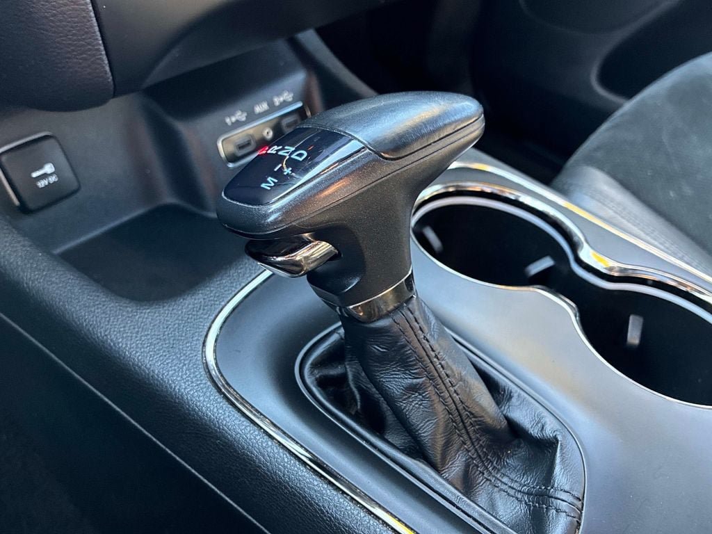 Used 2018 Dodge Durango GT w/ Premium Group AWD/4WD image 32