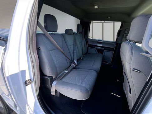 Used 2018 Ford F150 XLT w/ XTR Package image 29