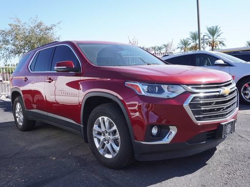 Used 2021 Chevrolet Traverse LT AWD/4WD image 5