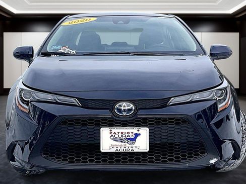 Used 2020 Toyota Corolla LE image 3
