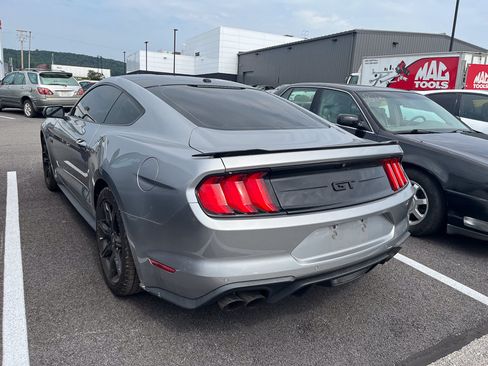 Used 2020 Ford Mustang GT w/ Black Accent Package RWD image 3