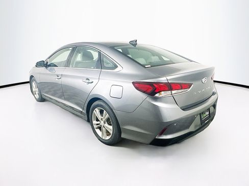 Used 2018 Hyundai Sonata Limited w/ Limited Ultimate Package 03 FWD image 5
