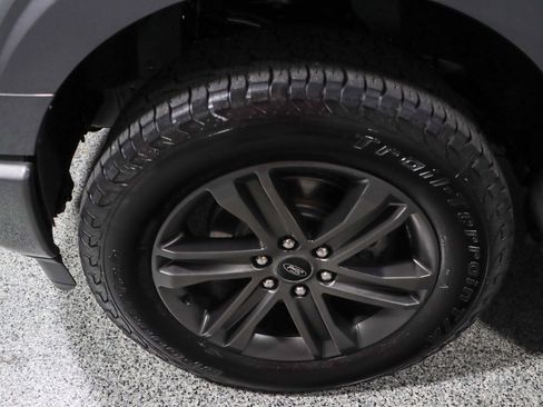 Used 2021 Ford F150 Lariat w/ Equipment Group 502A High image 11