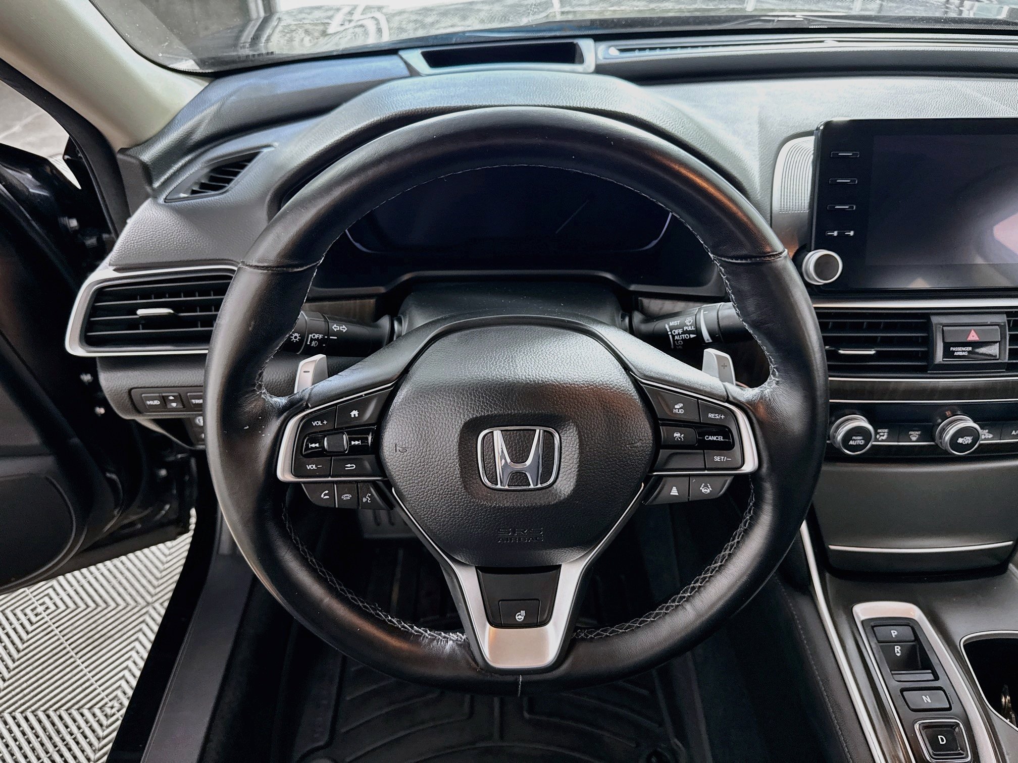 Used 2021 Honda Accord Touring image 17