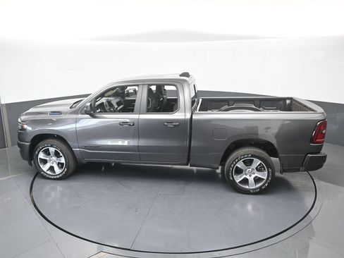 Used 2026 RAM 1500 Express RWD image 43