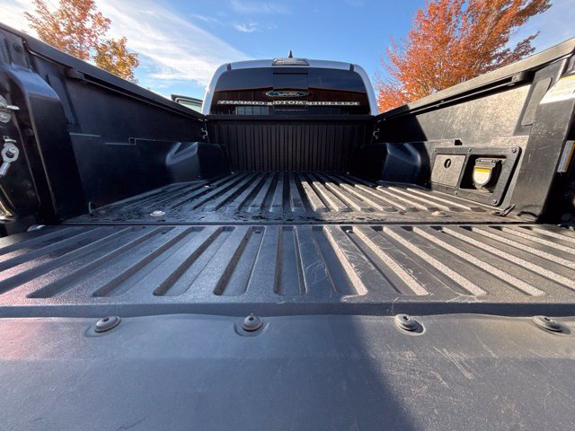 Used 2020 Toyota Tacoma TRD Off-Road w/ TRD Premium Off Road Package AWD/4WD image 24