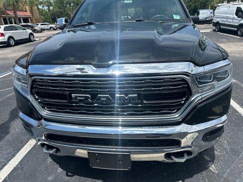 Used 2019 RAM 1500 Limited AWD/4WD image 3