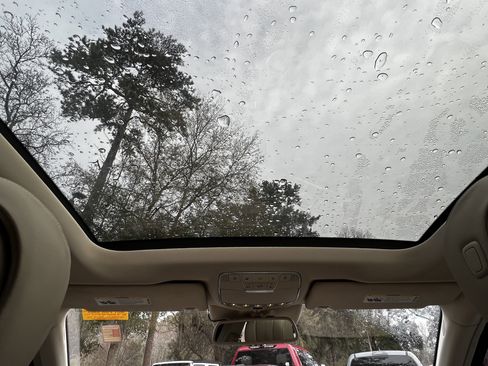 Used 2016 Mercedes-Benz S 550 4MATIC Sedan image 34