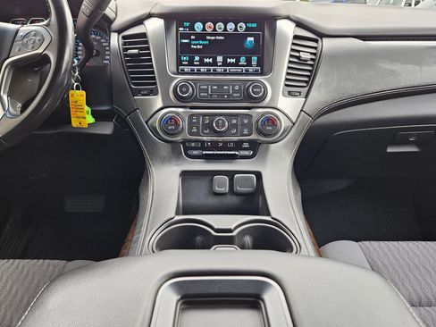 Used 2019 Chevrolet Tahoe LS AWD/4WD image 10