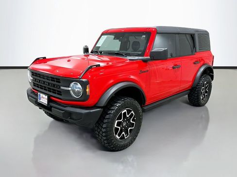 Used 2022 Ford Bronco 4-Door AWD/4WD image 3