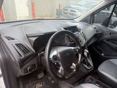 Used 2018 Ford Transit Connect XL FWD image 7