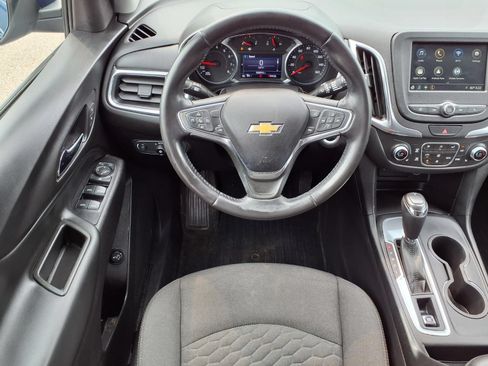 Used 2019 Chevrolet Equinox LT w/ Driver Convenience Package FWD image 13