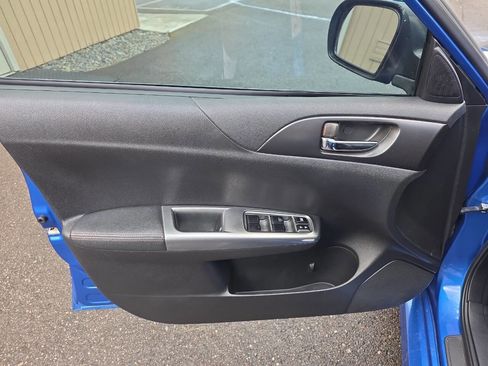 Used 2011 Subaru Impreza WRX Limited image 10