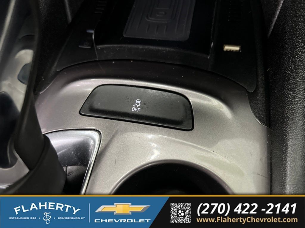 Used 2022 Chevrolet Malibu LS FWD image 29
