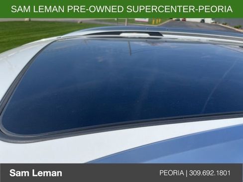 Used 2020 Chevrolet Equinox LT w/ Sport Edition image 7