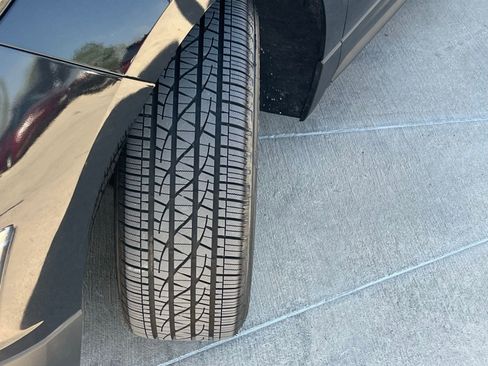 Used 2020 Chevrolet Equinox Premier image 9