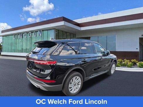 Certified 2026 Lincoln Corsair Premiere FWD image 3