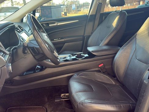 Used 2015 Ford Fusion Titanium image 13