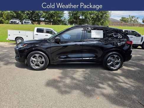 Used 2023 Ford Escape ST-Line w/ Tech Pack #1 FWD image 2