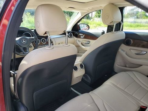 Used 2016 Mercedes-Benz C 300 4MATIC Sedan w/ Surround View Package image 9