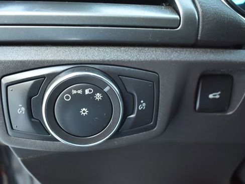 Used 2014 Ford Fusion SE image 16