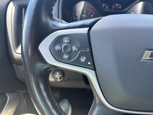 Used 2022 Chevrolet Colorado ZR2 w/ ZR2 Dusk Special Edition AWD/4WD image 19
