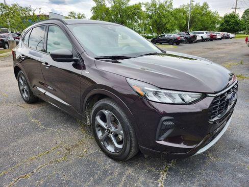 Used 2023 Ford Escape ST-Line w/ Tech Pack #1 AWD/4WD image 1