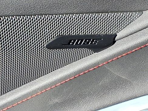 Used 2021 Chevrolet Corvette Stingray Convertible w/ Z51 Performance Package image 18