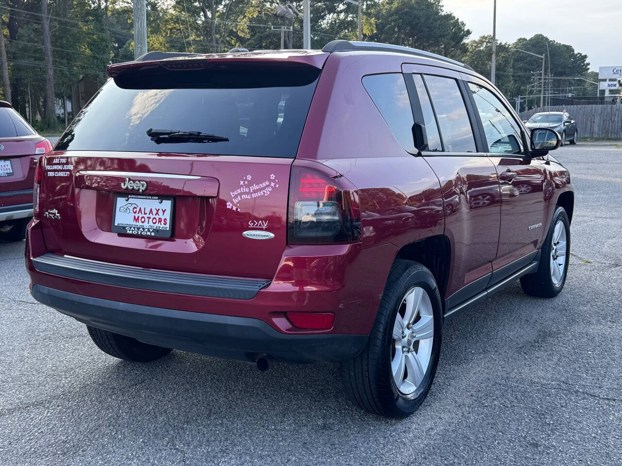 Used 2016 Jeep Compass Latitude AWD/4WD image 5