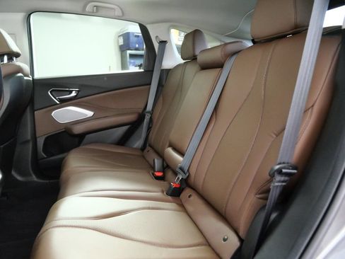 Used 2024 Acura RDX SH-AWD w/ Technology Package image 15