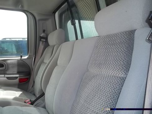 Used 2003 Ford F150 XLT image 14