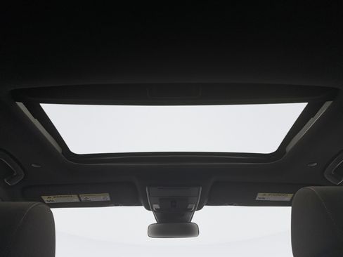 Used 2025 Honda CR-V Sport image 17