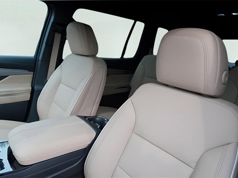 New 2026 Buick Enclave Preferred w/ Power Package image 10