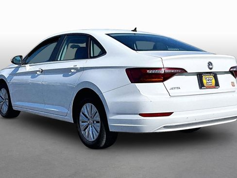 Used 2019 Volkswagen Jetta SE FWD image 6