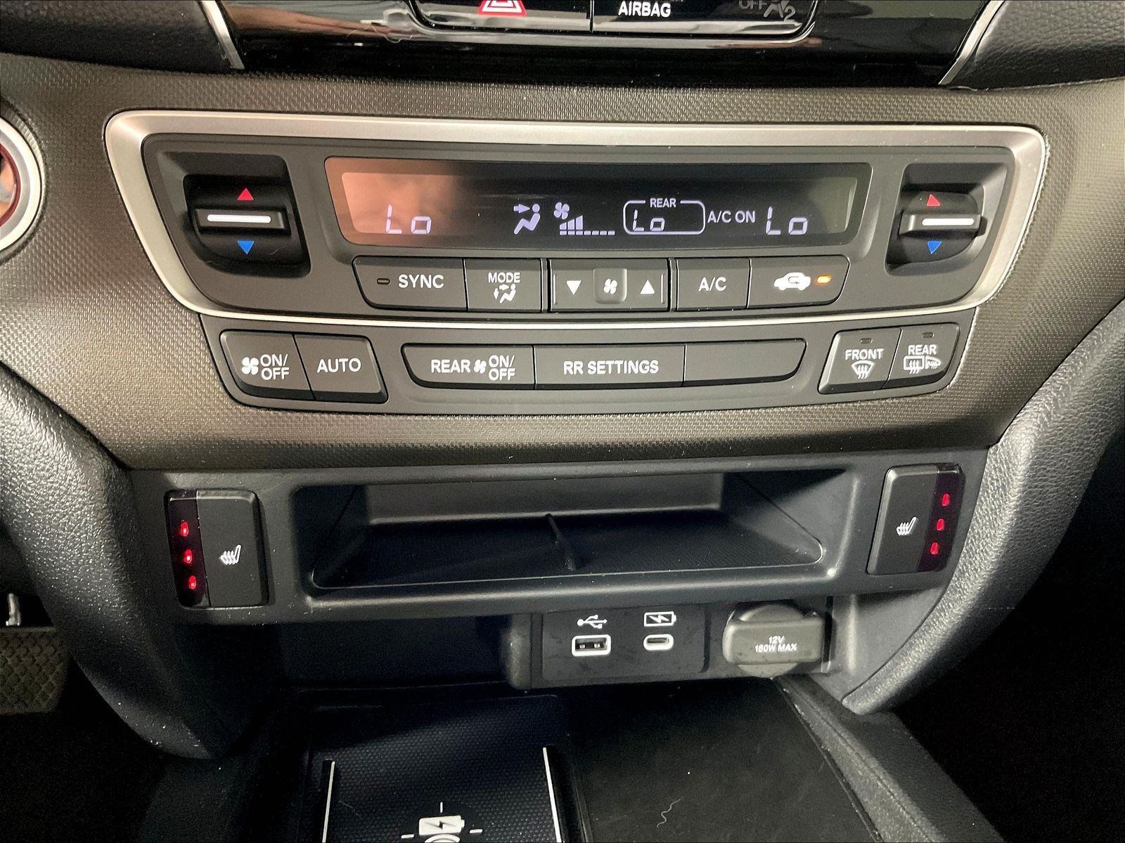 Used 2025 Honda Passport TrailSport image 36