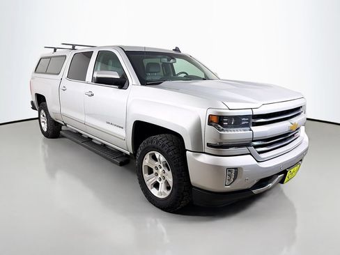 Used 2017 Chevrolet Silverado 1500 LTZ Z71 w/ LTZ Plus Package AWD/4WD image 4