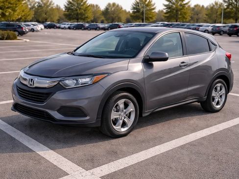 Used 2021 Honda HR-V LX image 1