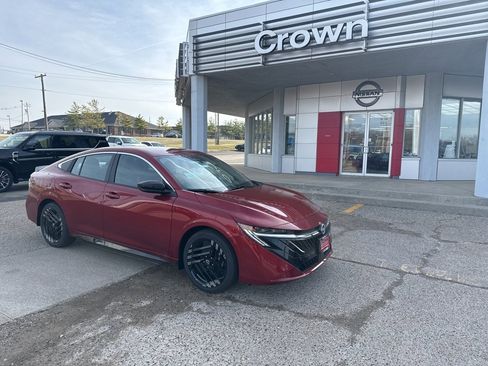New 2026 Nissan Sentra SR image 1