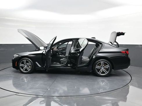 New 2022 BMW 530i xDrive w/ Premium Package image 37