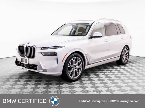 Certified 2025 BMW X7 xDrive40i w/ Premium Package AWD/4WD image 1