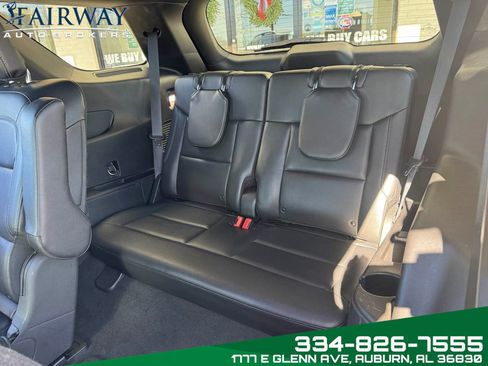 Used 2020 Ford Explorer XLT w/ Equipment Group 202A image 14