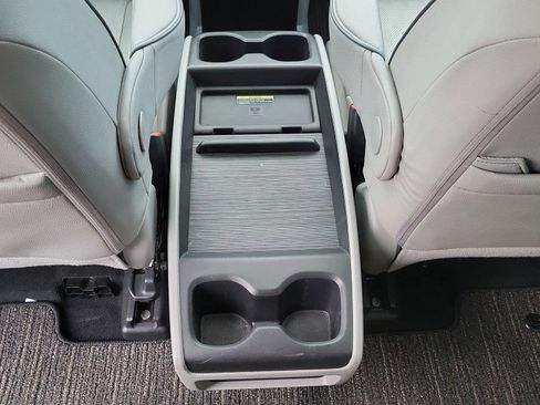 Used 2024 Honda Odyssey Elite image 29