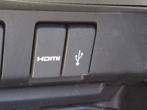 Used 2015 Honda Fit EX image 21