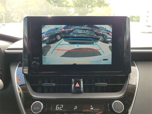 Used 2025 Toyota Corolla LE image 20