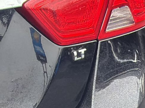 Used 2019 Chevrolet Impala LT image 28