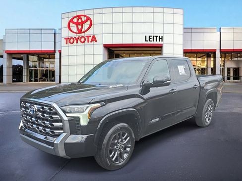 Used 2023 Toyota Tundra Platinum w/ Advanced Package image 1