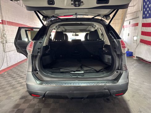 Used 2015 Nissan Rogue SL w/ SL Premium Package image 11